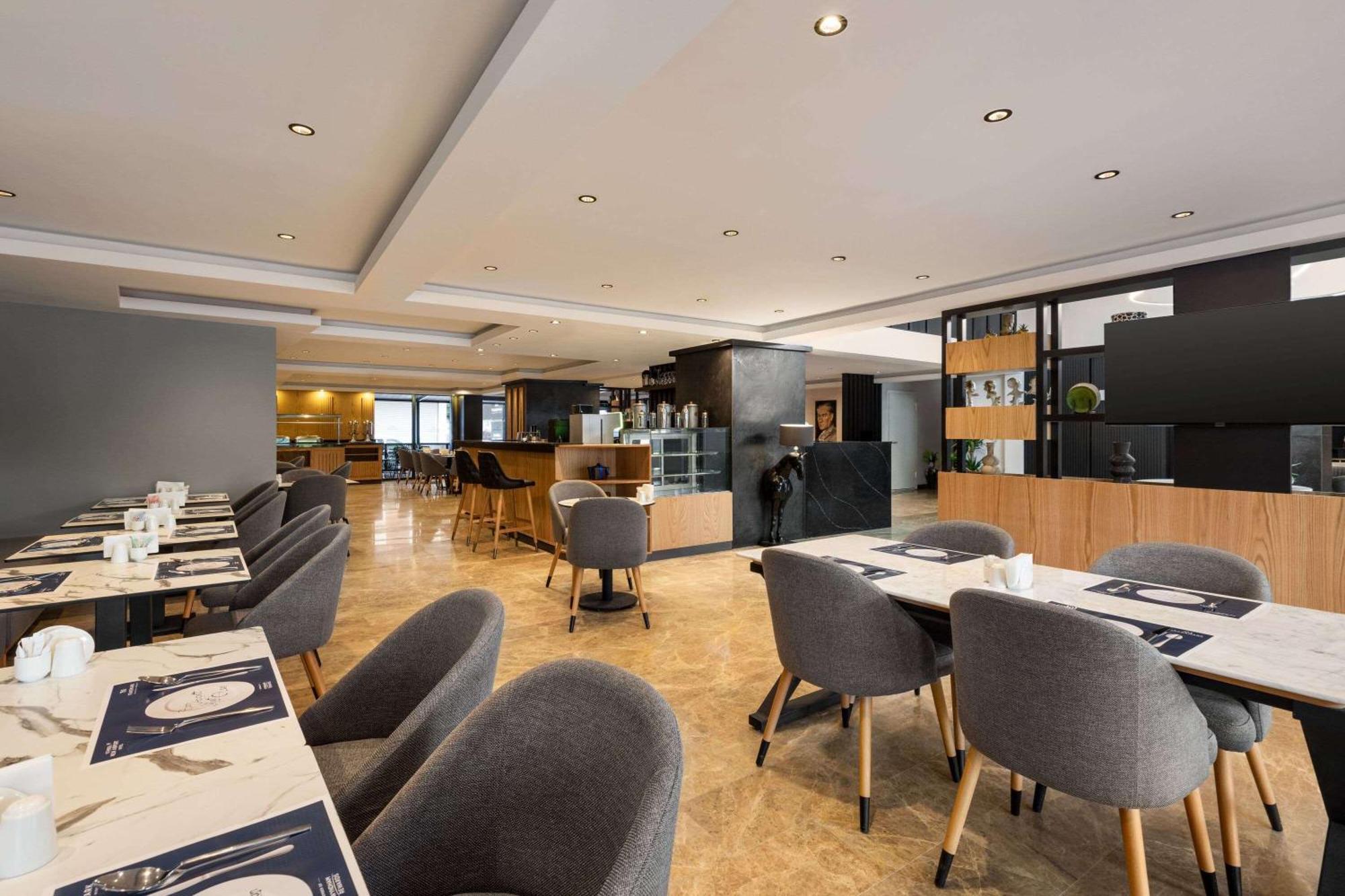 Days Inn By Wyndham Istanbul Arnavutkoy — Photos 1